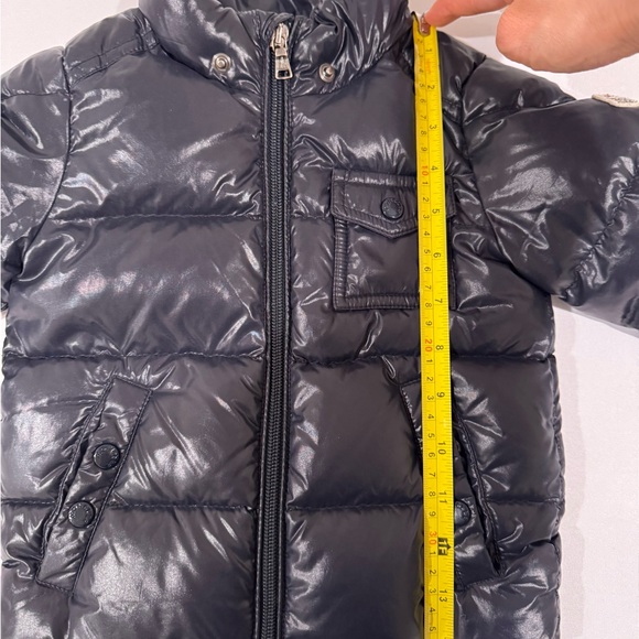 Moncler Navy Puffer Jacket| Moncler Children’s Jacket - Picture 8 of 10